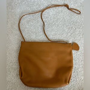 Authentic vintage tan Carlos Falchi genuine leather crossbody